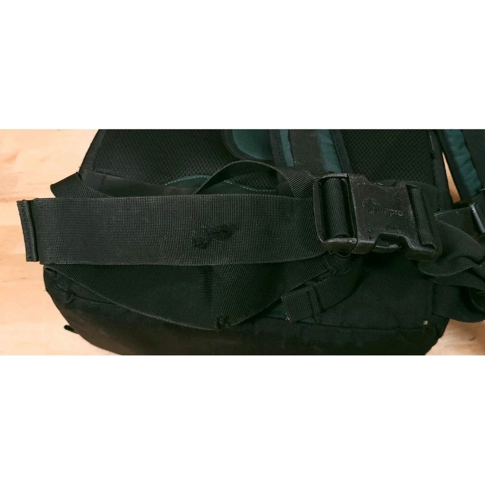 Lowepro Mini Trekker AW Camera Traveler Green Backpack‎ Bag W Dividers